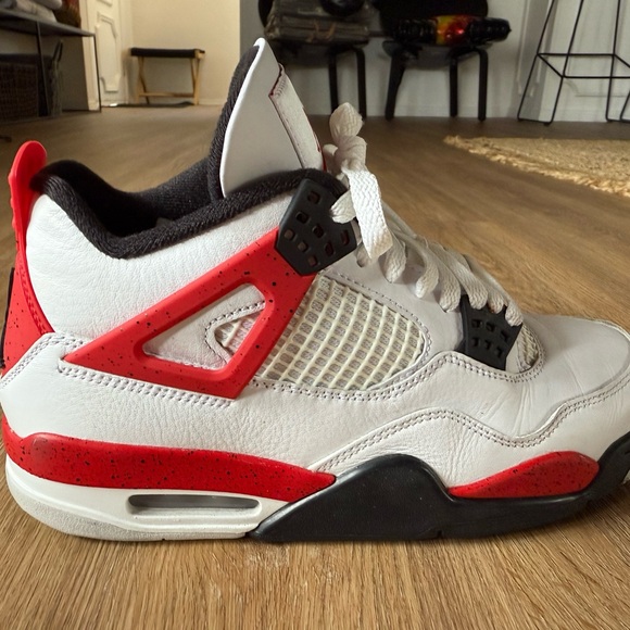 Air Jordan 4 Retro Red Cement Sneakers - Size 8 - Picture 9 of 10